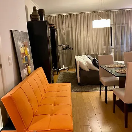 Yellow House Caxias&lisboa&suitetriplex&double Bedroom