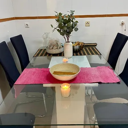 Yellow House Caxias&lisboa&suitetriplex&double Bedroom